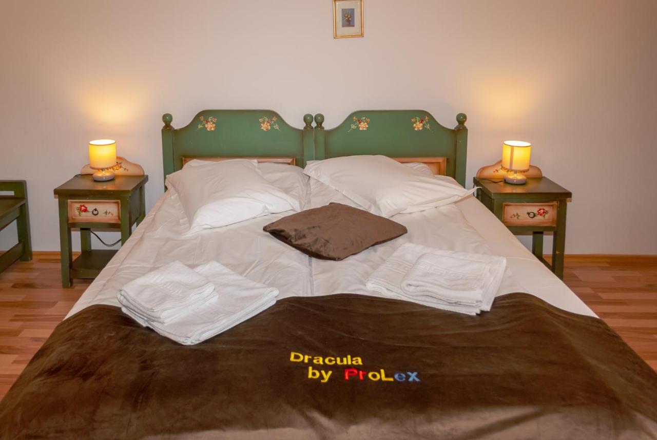 Prolex Turism Srl Hotell Bran  Exteriör bild