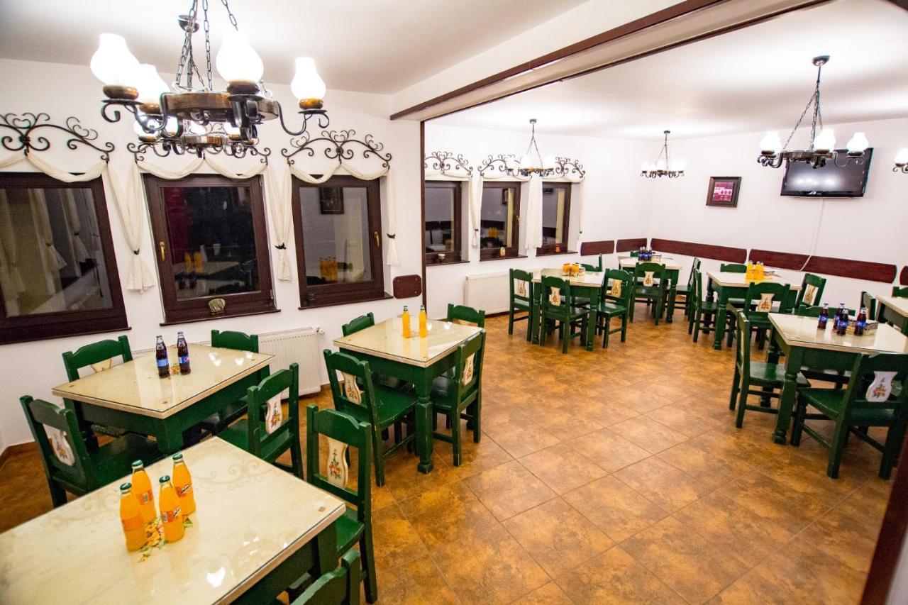 Prolex Turism Srl Hotell Bran  Exteriör bild